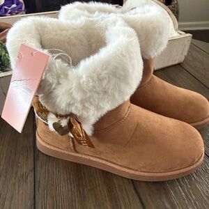 Juicy couture Boots woman’s 6.5